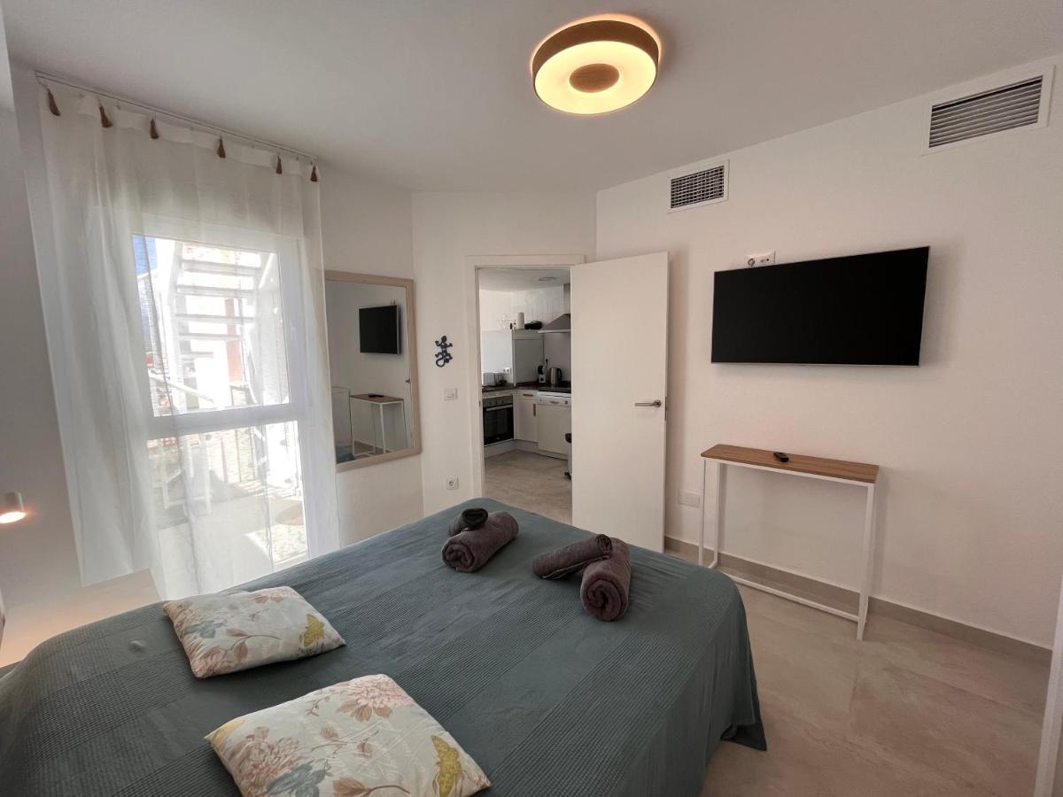Atico Helena Con Solarium Y Jacuzzi Privado En Laguna Beach Vera Zewnętrze zdjęcie
